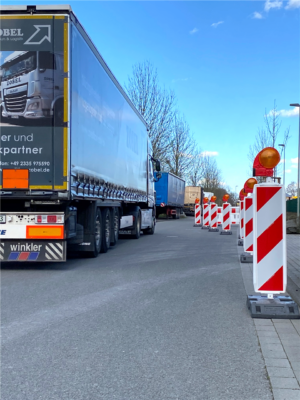 BASt Bakenleuchte Powernox Lichtaustritt einseitig rot - Art.Nr. 33NOXR1 – Bild 4
